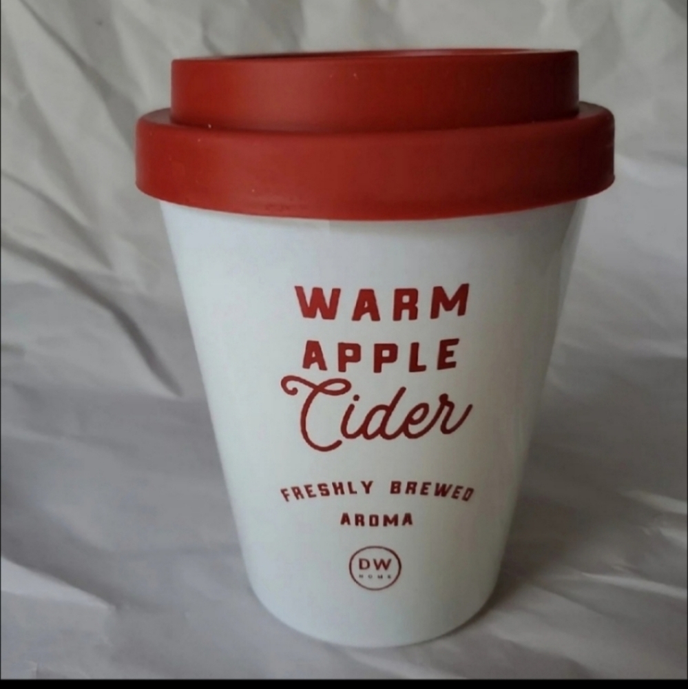 Coffee House Style Candle-NWT